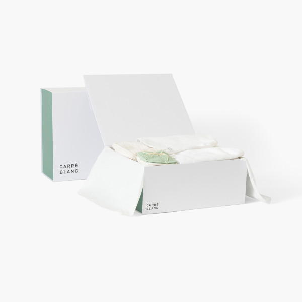 Naturelle well-being gift set