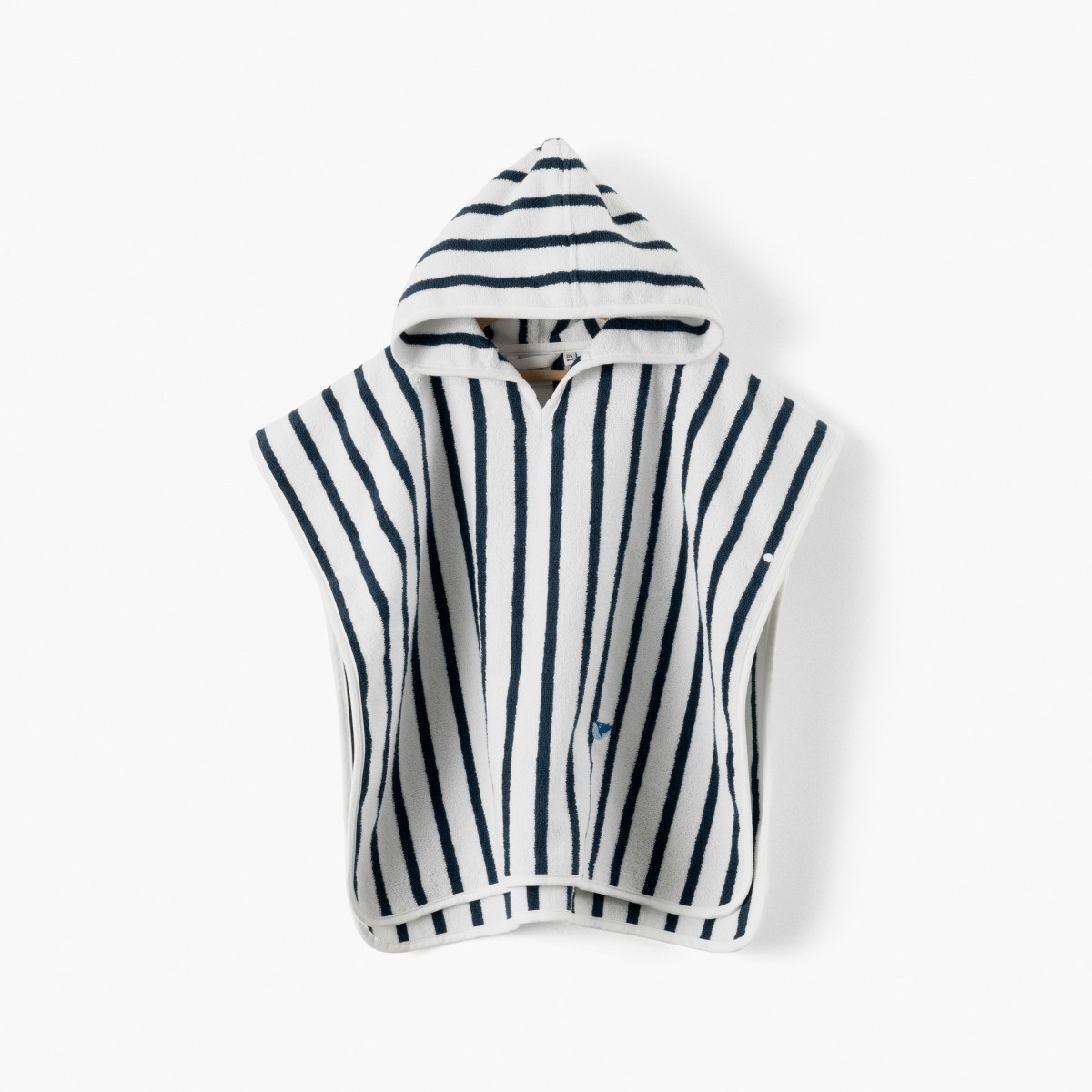 Poncho O DOUCE White